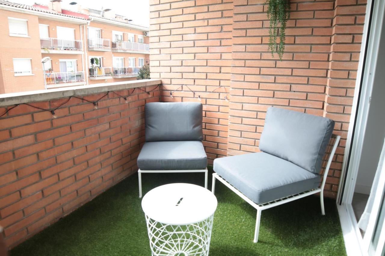 Modern Apartament Al Costat Del Parc De La Devesa Girona Exteriör bild