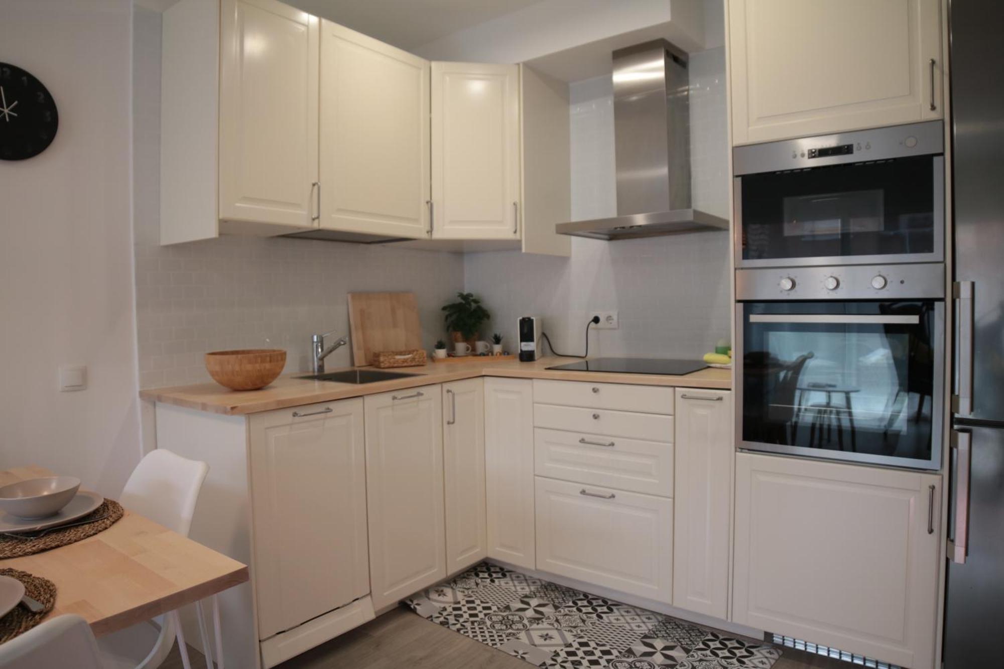 Modern Apartament Al Costat Del Parc De La Devesa Girona Exteriör bild